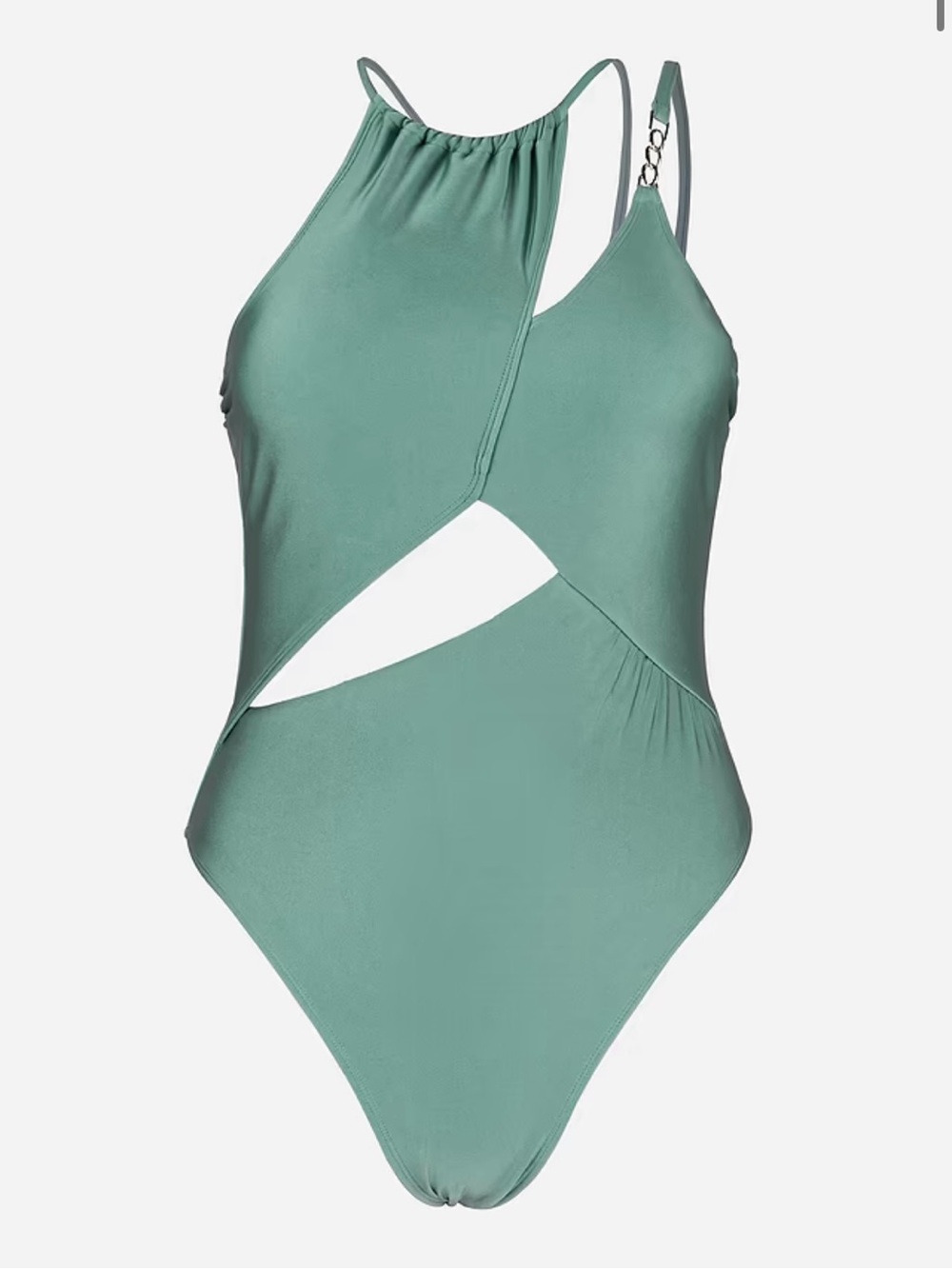 Cupshe Italian Voyage
Asymmetrical Cutout Chain Swimsuit